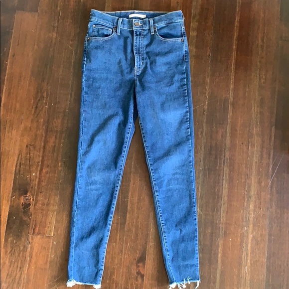 levis hypersculpt jeans